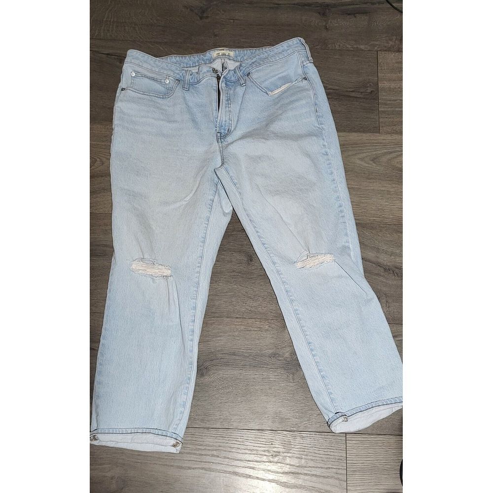 Madewell Jeans 16W Perfect Vintage Straight Danby Wash Knee-Rip Edition